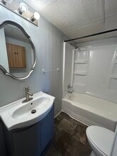 500 W Walnut St in Fairbury, IL - Building Photo - Building Photo