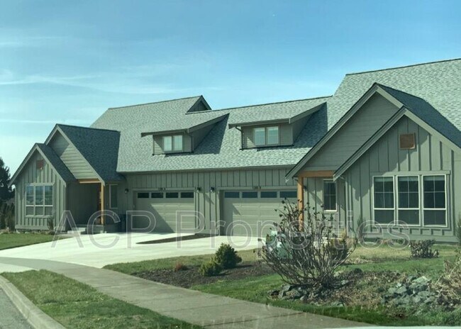 1285 Salix Ln in Lynden, WA - Building Photo - Building Photo