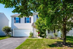 7495 Canal Highlands Blvd in Canal Winchester, OH - Building Photo