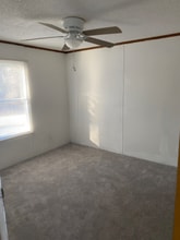 2608 New Hope Rd in La Grange, NC - Foto de edificio - Building Photo