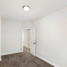 428 N Lakewood Ave in Baltimore, MD - Building Photo - Building Photo