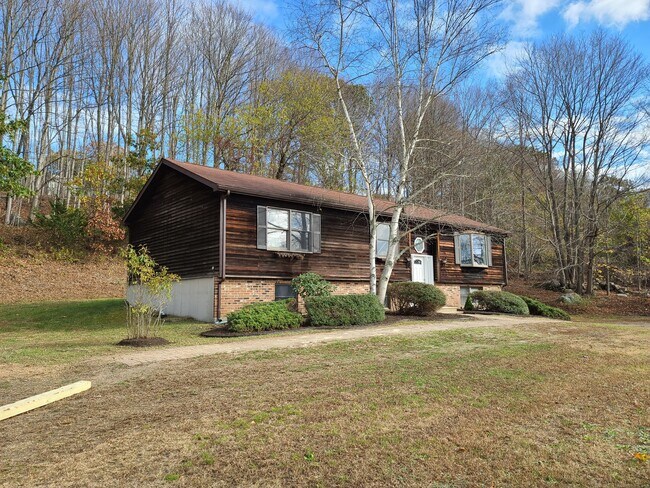 property at 155 Flanders Rd