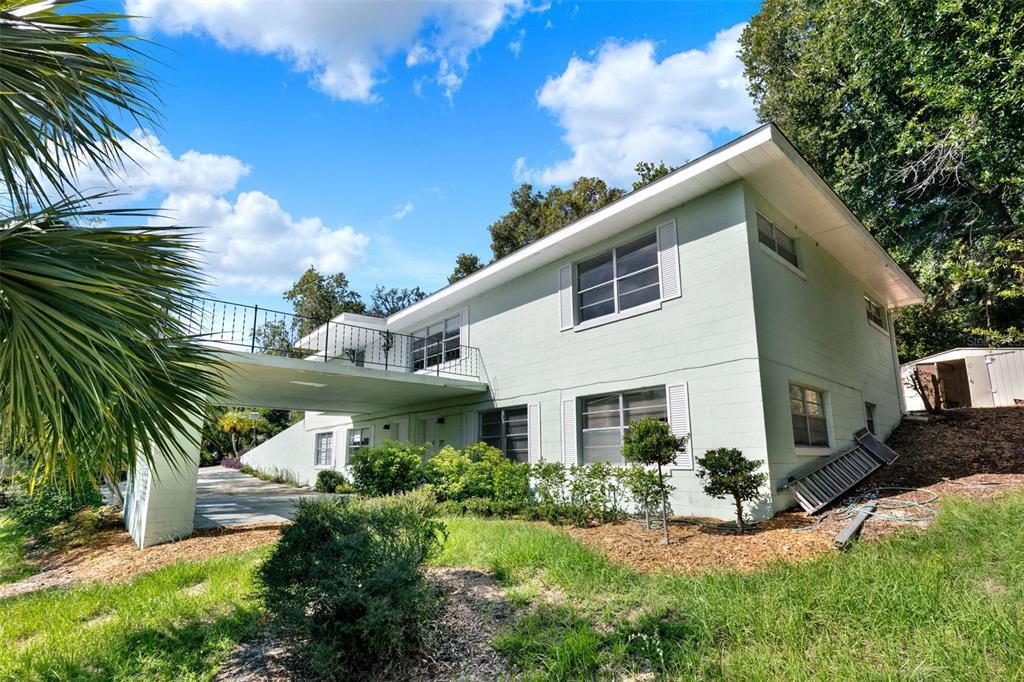 75 Sunnyside Dr in Clermont, FL - Foto de edificio