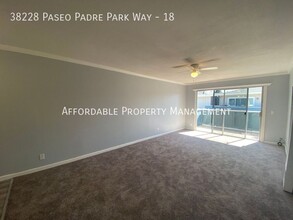 38228 Paseo Padre Pkwy in Fremont, CA - Foto de edificio - Building Photo
