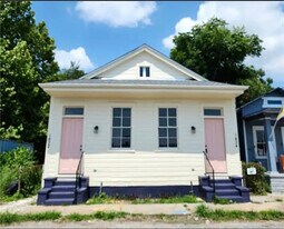 1434 Louisa St in New Orleans, LA - Building Photo