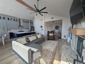 306 Deer Creek Cir in Dripping Springs, TX - Building Photo - Building Photo