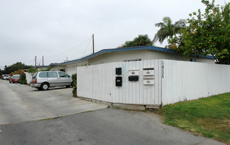 1935 Pomona Ave Apartments