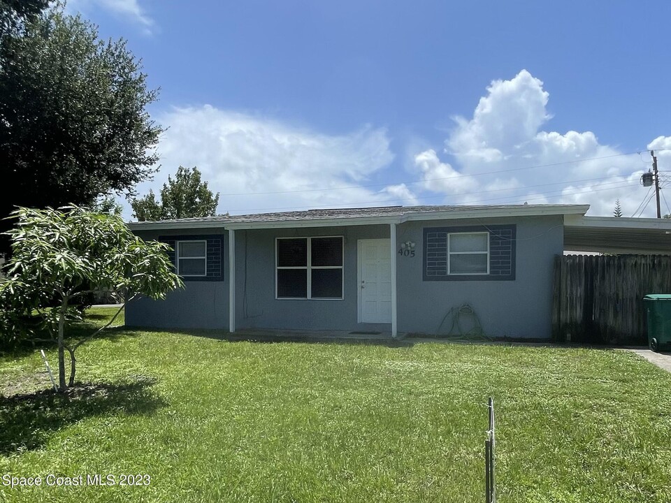 405 W Rutgers St in Melbourne, FL - Building Photo