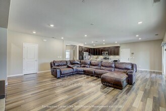 2050 Danforth Way in Plumas Lake, CA - Building Photo - Building Photo