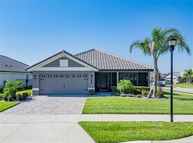 4903 Vue Delac Pass in Auburndale, FL - Building Photo