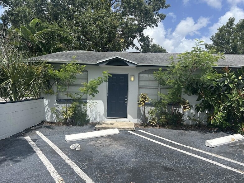 4249 76th Ave N in Pinellas Park, FL - Building Photo