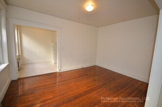 1167 Boylston St, Unit 18 in Boston, MA - Building Photo - Building Photo