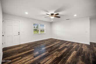 2610 E 40th Plaza in Panama City, FL - Building Photo - Building Photo