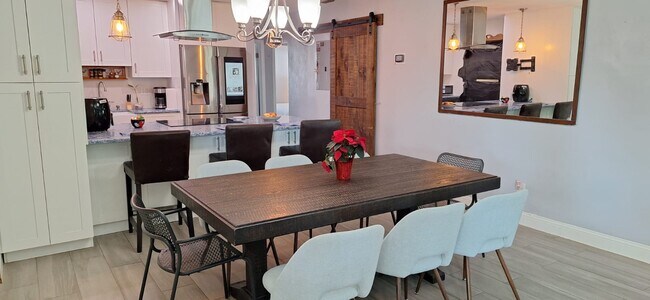 10521 SW 201st Terrace in Cutler Bay, FL - Building Photo - Building Photo