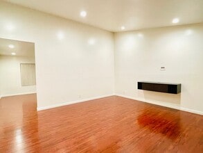 18112 Antonio Ave in Cerritos, CA - Building Photo - Building Photo