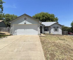 219 Crystal Knoll Blvd in Georgetown, TX - Building Photo