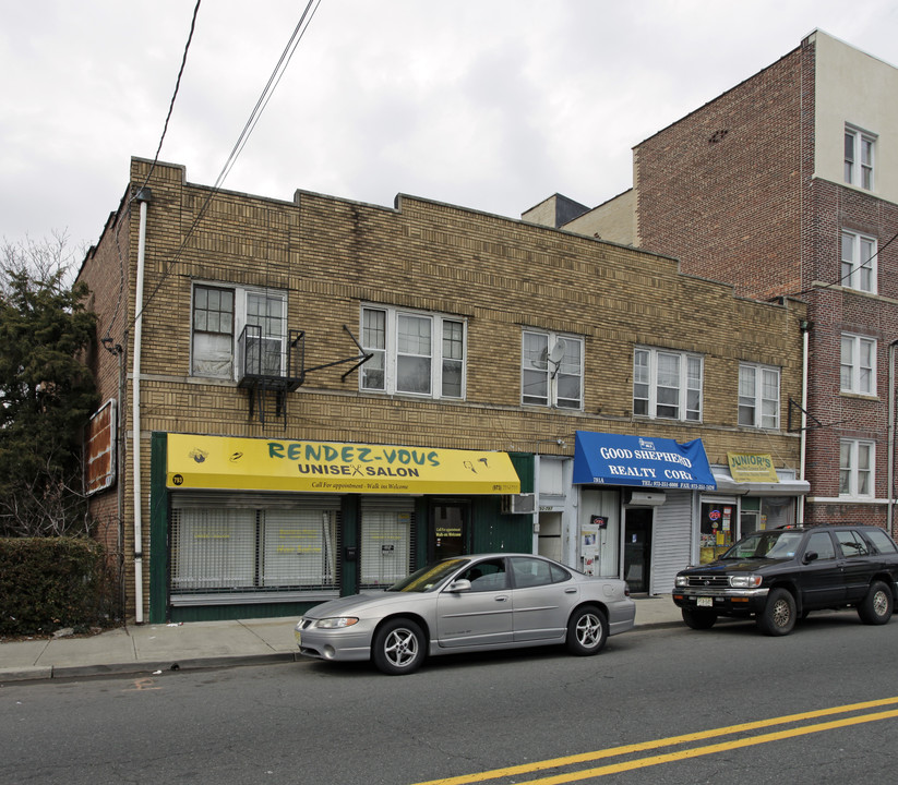 793 Stuyvesant Ave in Irvington, NJ - Foto de edificio