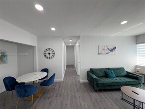 10002 E Bay Harbor Dr in Bay Harbor Islands, FL - Building Photo - Building Photo