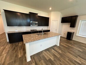 2608 Stone Mantle Ln in Denton, TX - Building Photo - Building Photo
