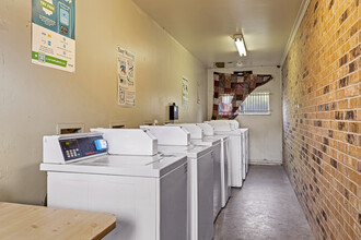 Egan Apartments in Shreveport, LA - Foto de edificio - Interior Photo