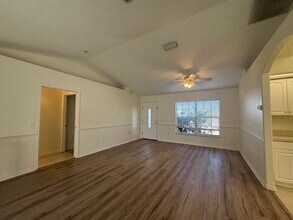 3104 Tonkin Dr in North Port, FL - Building Photo - Building Photo