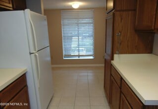 218 Cranes Lake Dr in Palm Valley, FL - Building Photo - Building Photo