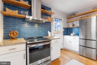 5515 Chillum Pl NE in Washington, DC - Building Photo - Building Photo
