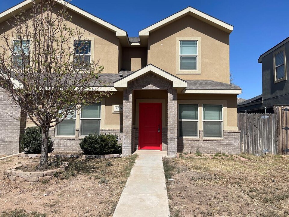 7209 Barksdale Ln in Odessa, TX - Building Photo