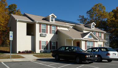 Andover Apartments in Durham, NC - Building Photo - Building Photo