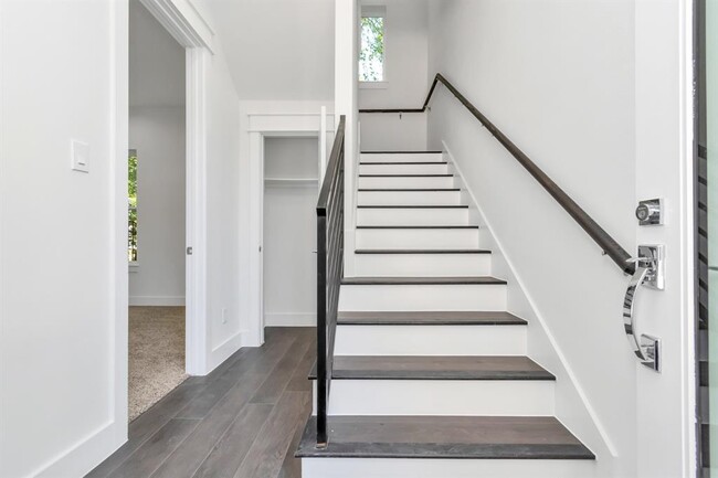 4722 Independence Hts Ln in Houston, TX - Building Photo - Building Photo