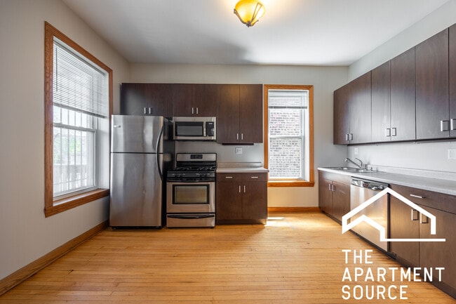 property at 3110 W Fullerton Ave