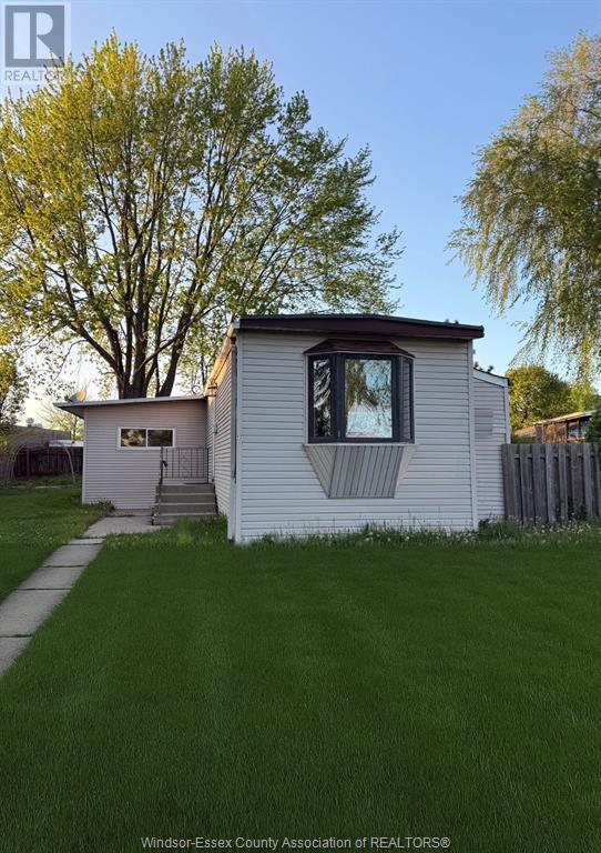 22 Malden Hill Dr
