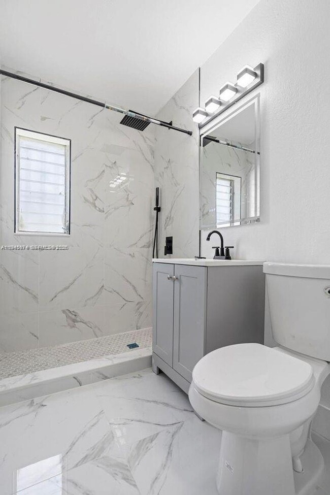 15900 NW 18th Ave in Opa Locka, FL - Building Photo - Building Photo