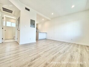 5732 Aldama St in Los Angeles, CA - Building Photo - Building Photo