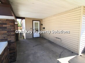 1824 Fairview St in Anderson, IN - Building Photo - Building Photo