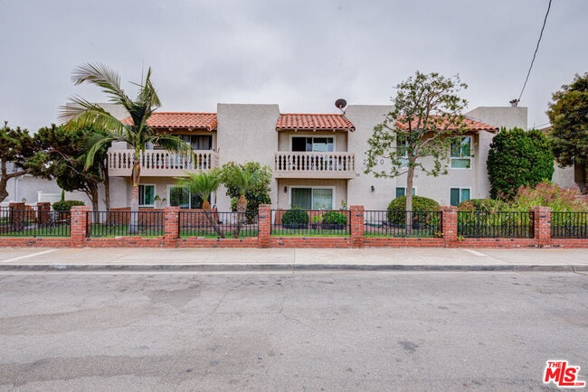 property at 2020 Graham Ave