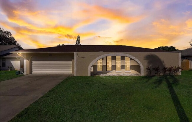 6455 Jarvis Rd in Sarasota, FL - Building Photo - Building Photo