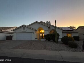 16426 N 49th St in Scottsdale, AZ - Building Photo - Building Photo