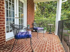 2005 St Michelle Ln in Alpharetta, GA - Building Photo - Building Photo
