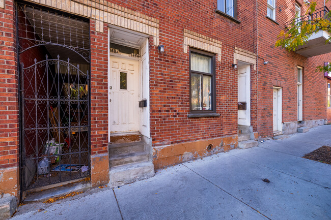 1476-1486 Panet Rue in Montréal, QC - Building Photo - Building Photo