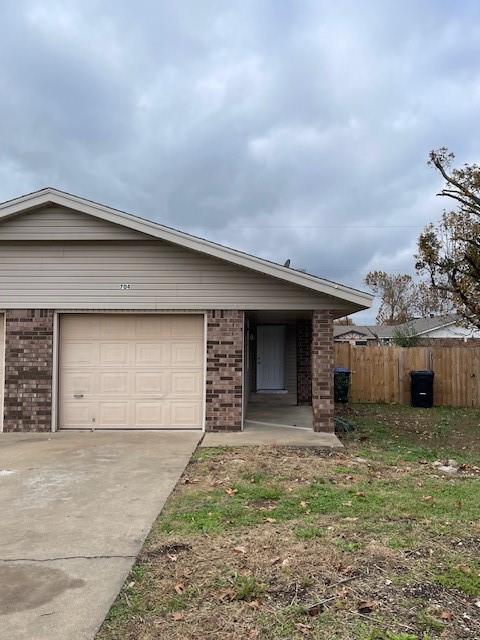 704 S 23rd St in Rogers, AR - Building Photo - Building Photo