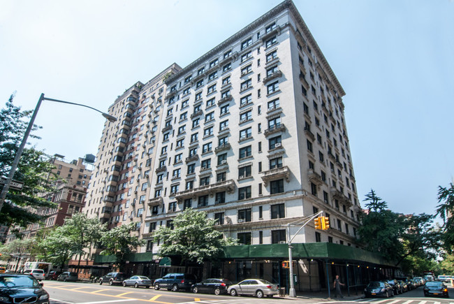 575 West End Ave in New York, NY - Building Photo - Building Photo