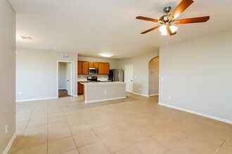 140 SE 2nd Pl in Cape Coral, FL - Building Photo - Building Photo