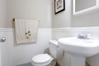 1616 Washtenaw Ave in Ypsilanti, MI - Building Photo - Building Photo