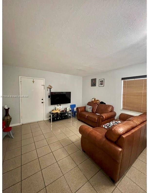 6861 SW 129th Ave, Unit 8 in Miami, FL - Building Photo - Building Photo