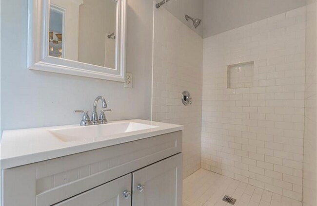 1191 Mansfield Ave NE, Unit 1191 in Atlanta, GA - Building Photo - Building Photo