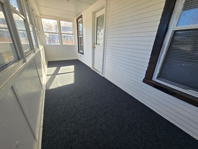 911 S Mason St in Bloomington, IL - Building Photo - Building Photo