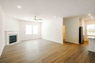 445 Brook Ave in White House, TN - Building Photo - Building Photo