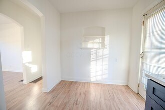 657 E Moler St in Columbus, OH - Foto de edificio - Building Photo