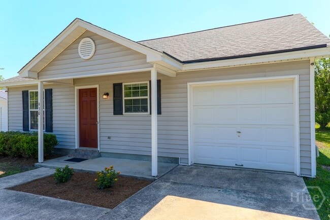 930 Rushing St in Richmond Hill, GA - Building Photo - Building Photo